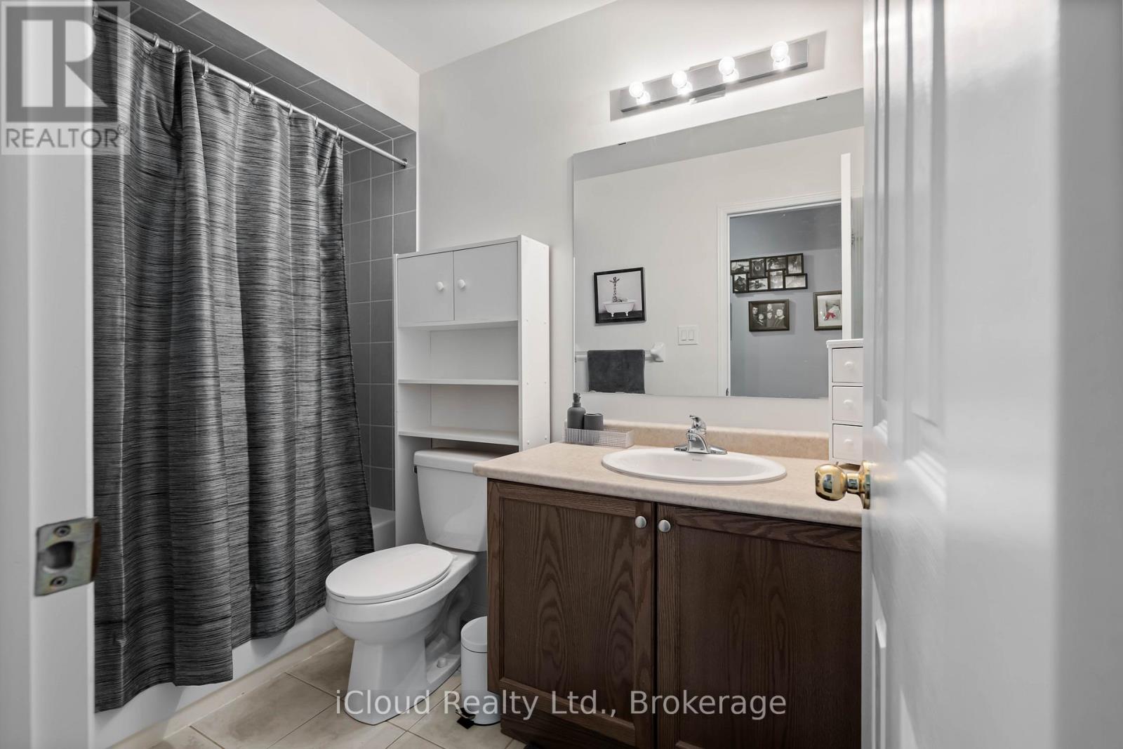 100 Goldham Way, Halton Hills (Georgetown), Ontario  L7G 0C8 - Photo 20 - W13000150