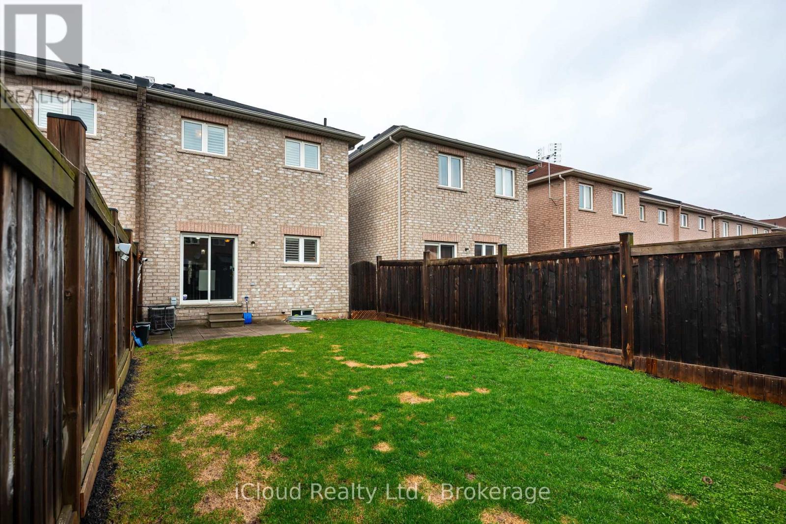 100 Goldham Way, Halton Hills (Georgetown), Ontario  L7G 0C8 - Photo 30 - W13000150