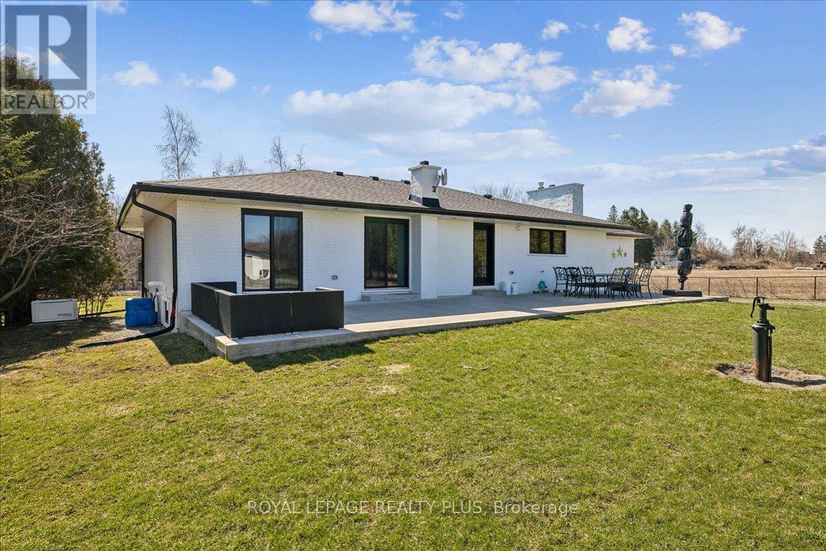 6153 22 Side Road, Halton Hills (Rural Halton Hills), Ontario  L7J 2L7 - Photo 41 - W13000638