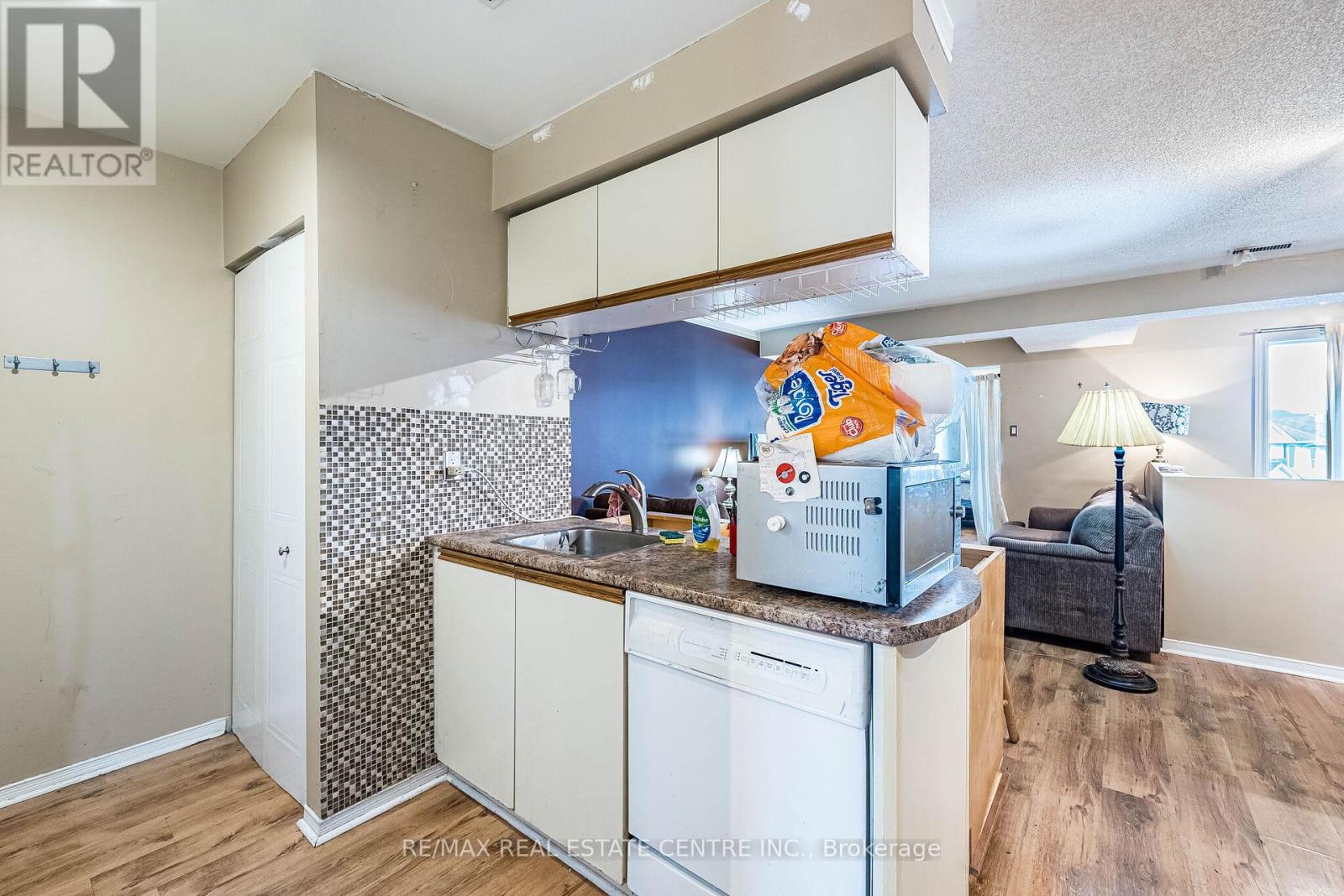 128 - 25a Wylie Circle, Halton Hills (Georgetown), Ontario  L7G 5M1 - Photo 9 - W13000892