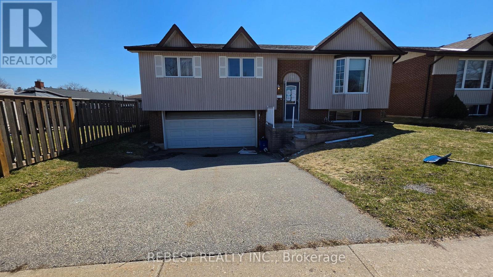 98 Cobblehill Road, Halton Hills (Ac Acton), Ontario  L7J 1P3 - Photo 1 - W13003330