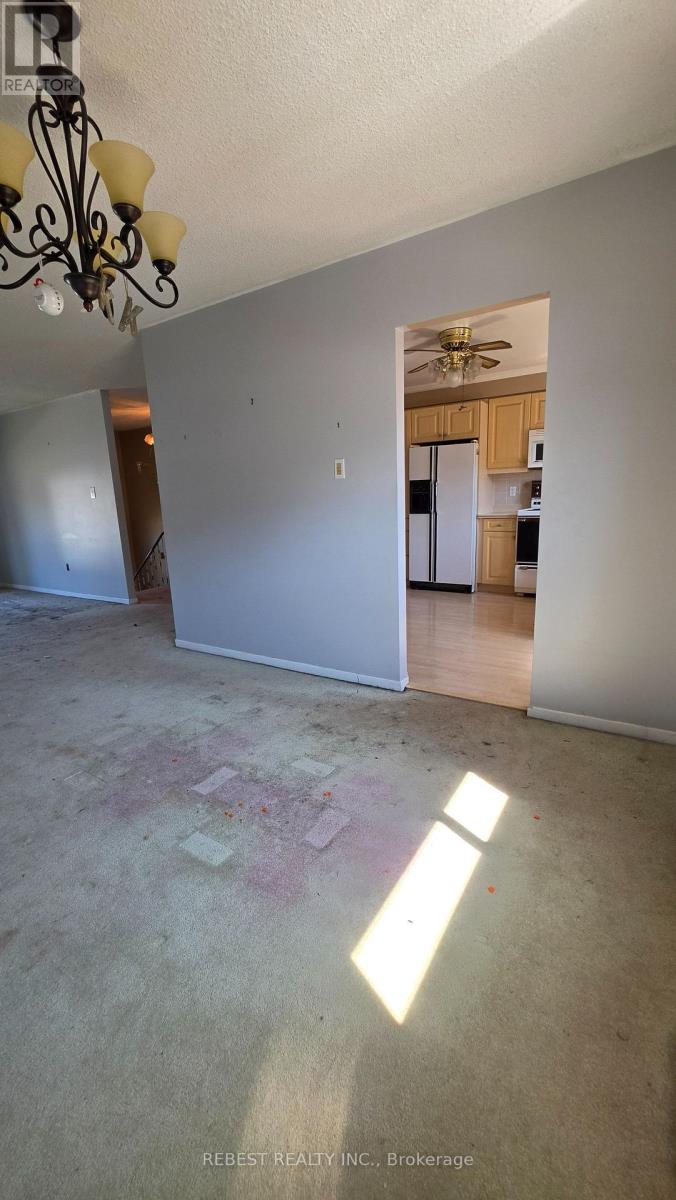 98 Cobblehill Road, Halton Hills (Ac Acton), Ontario  L7J 1P3 - Photo 11 - W13003330