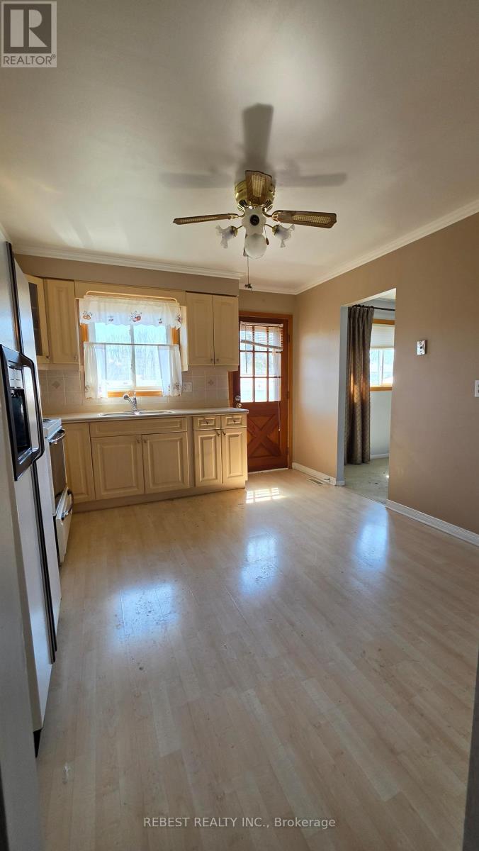 98 Cobblehill Road, Halton Hills (Ac Acton), Ontario  L7J 1P3 - Photo 16 - W13003330