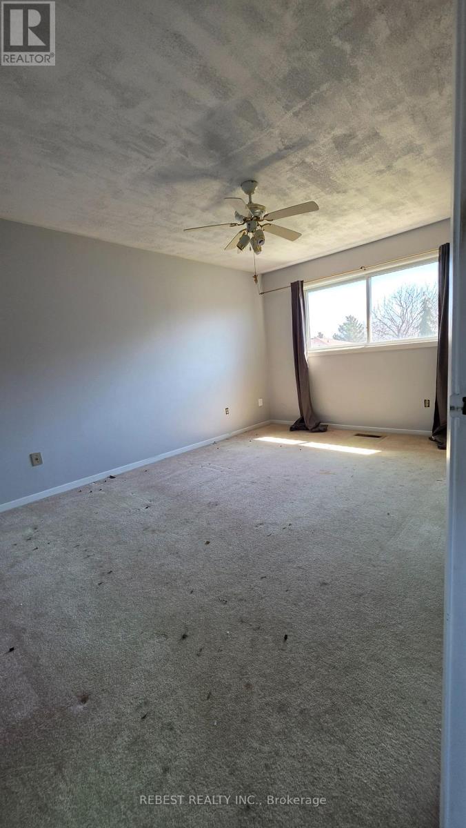 98 Cobblehill Road, Halton Hills (Ac Acton), Ontario  L7J 1P3 - Photo 19 - W13003330