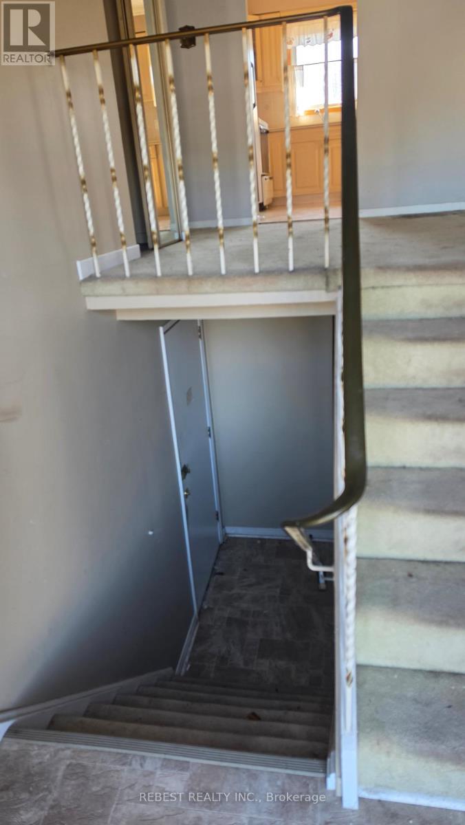 98 Cobblehill Road, Halton Hills (Ac Acton), Ontario  L7J 1P3 - Photo 32 - W13003330