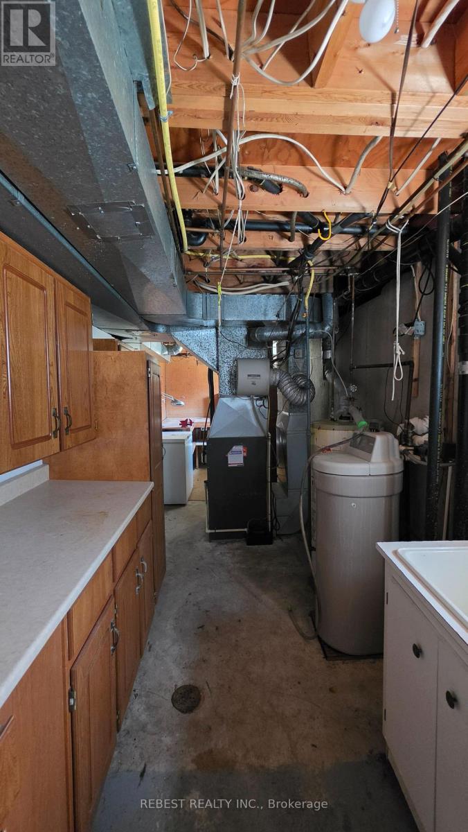 98 Cobblehill Road, Halton Hills (Ac Acton), Ontario  L7J 1P3 - Photo 36 - W13003330