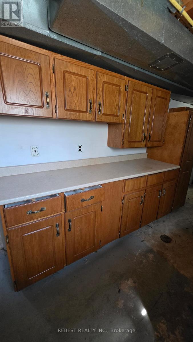 98 Cobblehill Road, Halton Hills (Ac Acton), Ontario  L7J 1P3 - Photo 38 - W13003330