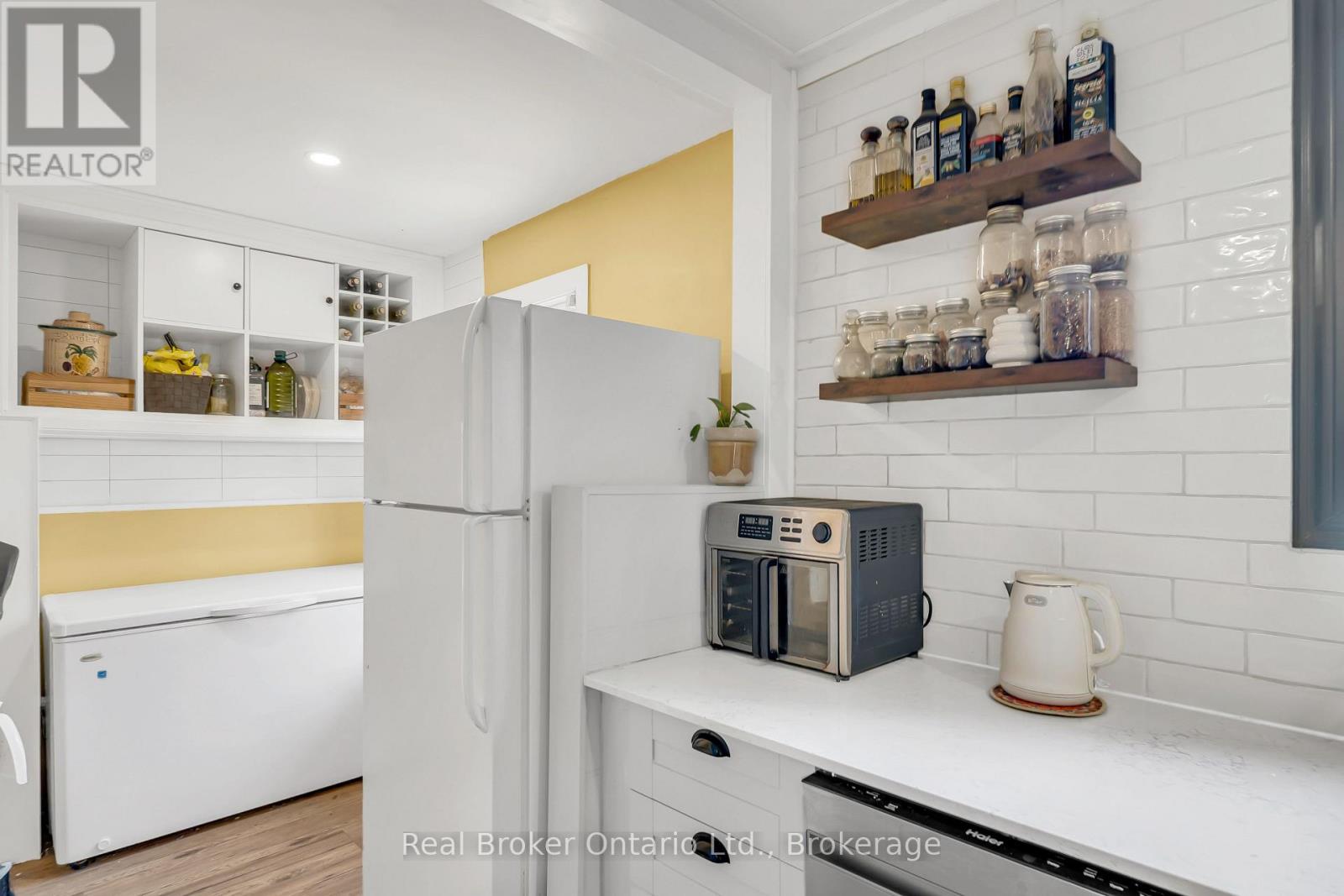 28 Church Street W, Halton Hills (Ac Acton), Ontario  L7J 1K2 - Photo 21 - W13003994