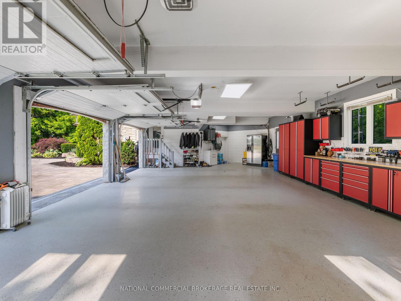 10088 Old Pine Crest Road, Halton Hills (Rural Halton Hills), Ontario  L0P 0A2 - Photo 34 - W13006594