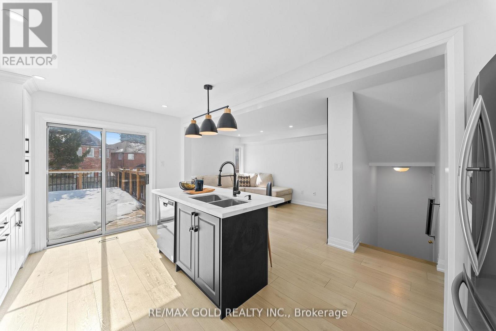 18 Russell Street, Halton Hills (Georgetown), Ontario  L7G 5Y7 - Photo 21 - W13006792