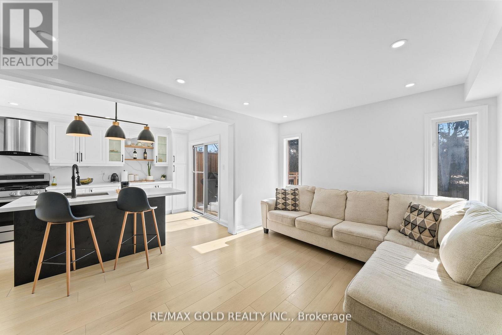 18 Russell Street, Halton Hills (Georgetown), Ontario  L7G 5Y7 - Photo 26 - W13006792