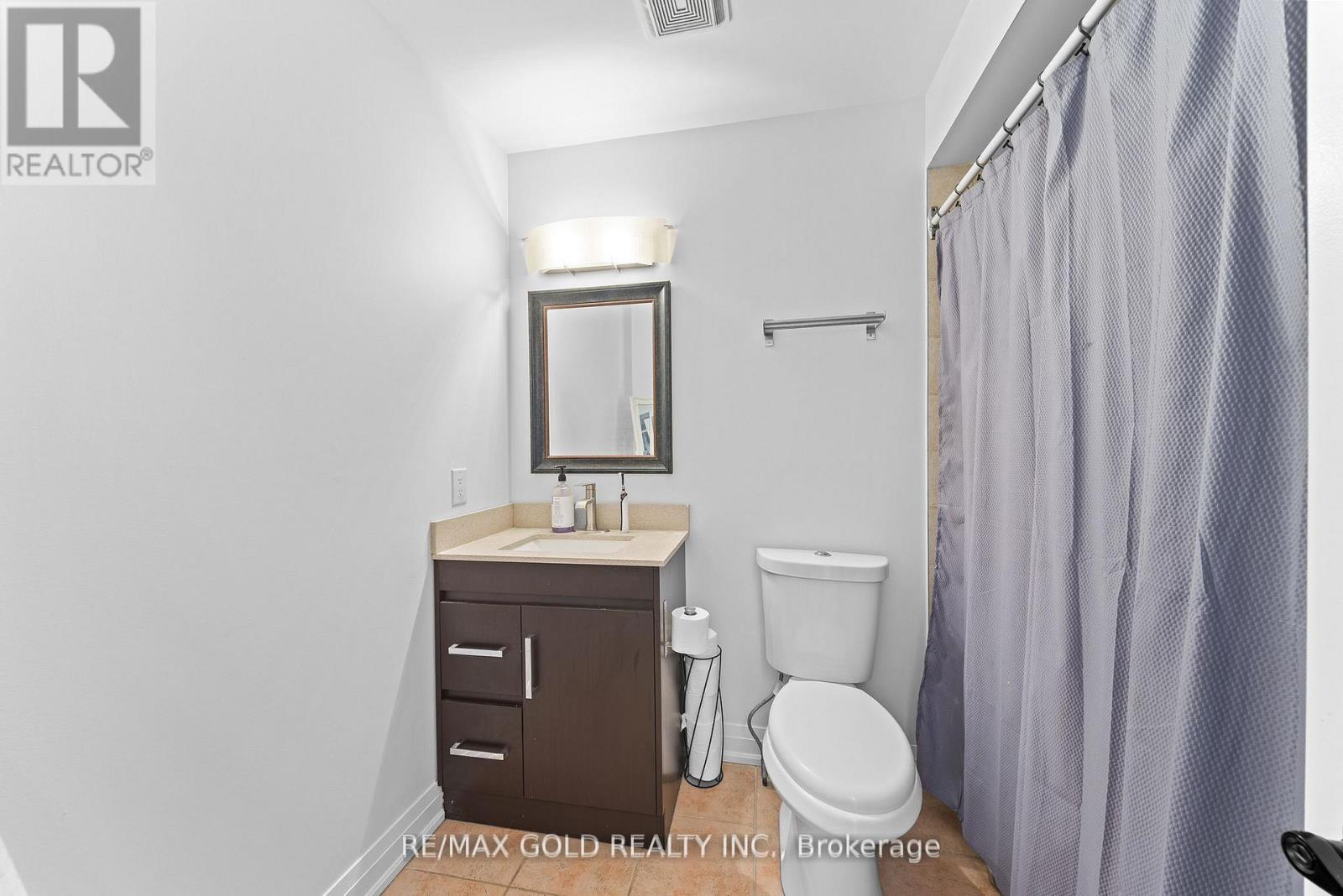 18 Russell Street, Halton Hills (Georgetown), Ontario  L7G 5Y7 - Photo 36 - W13006792