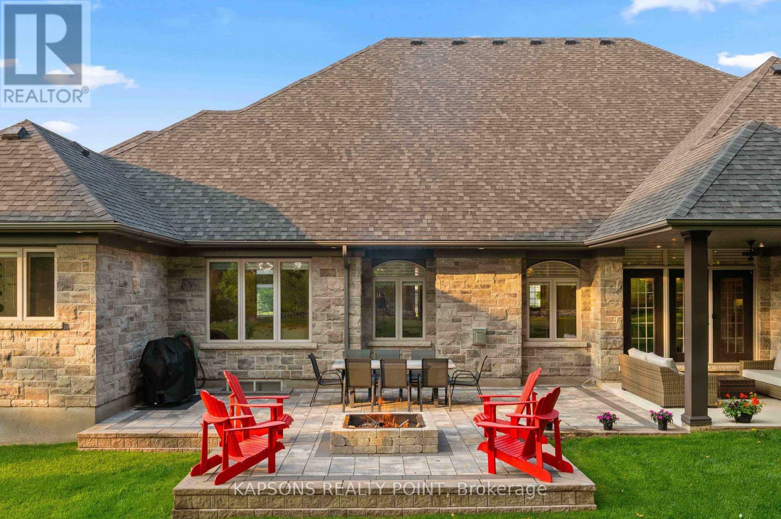 150 Stokes Trail, Milton (Campbellville), Ontario  L0P 1B0 - Photo 47 - W13007004