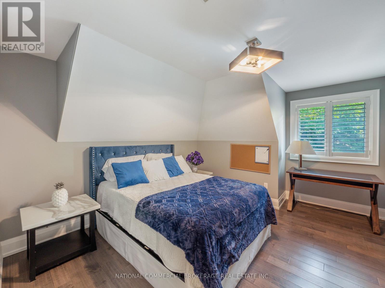 10088 Old Pine Crest Road, Halton Hills (Rural Halton Hills), Ontario  L0P 1K0 - Photo 17 - W13007100