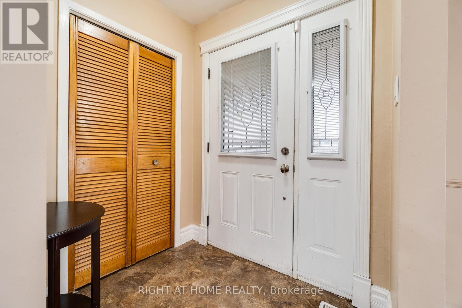 109 Rexway Drive, Halton Hills (Georgetown), Ontario  L7G 1R3 - Photo 10 - W13008468