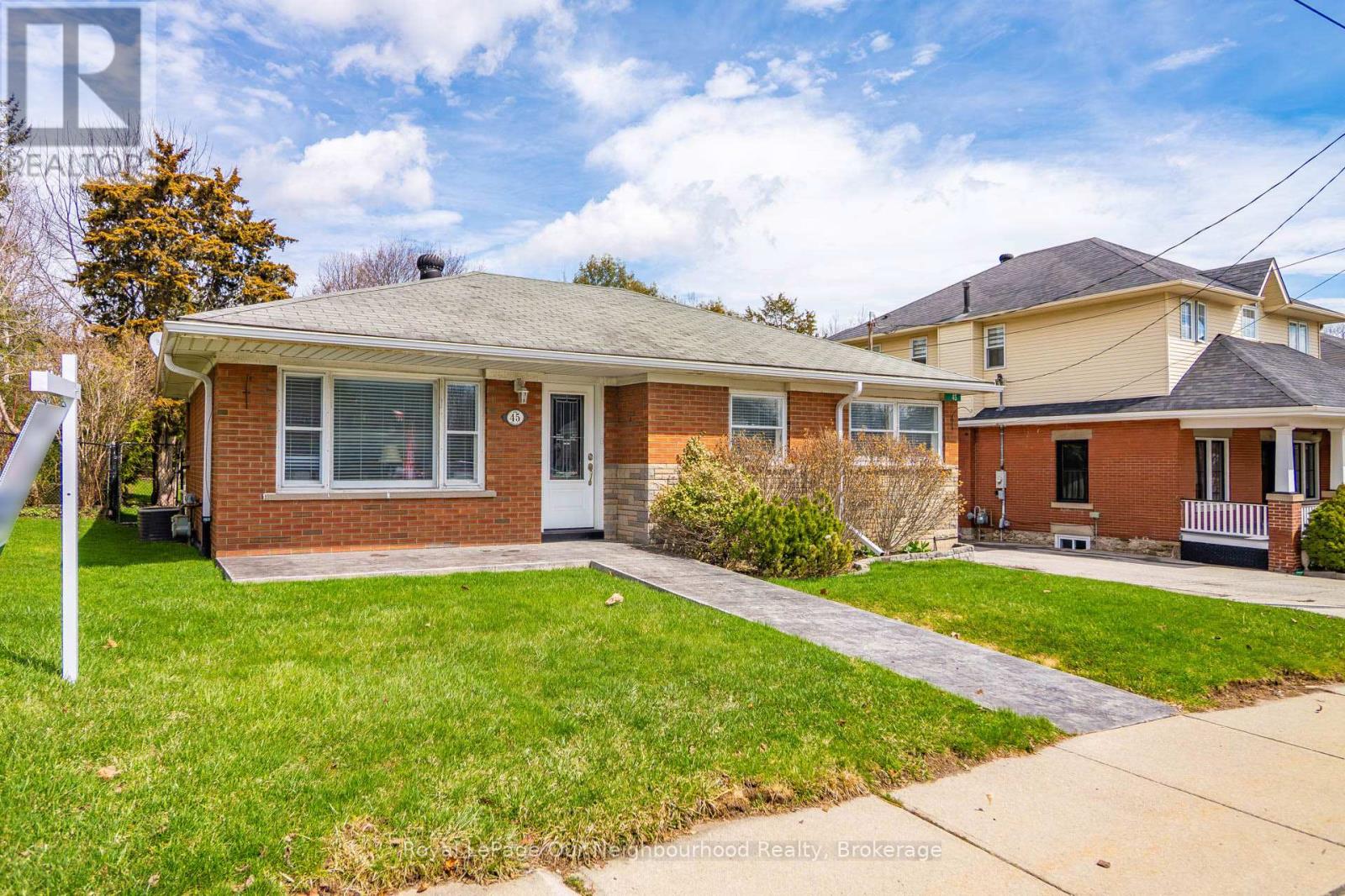 45 Main Street N, Milton (Campbellville), Ontario  L0P 1B0 - Photo 1 - W13008494