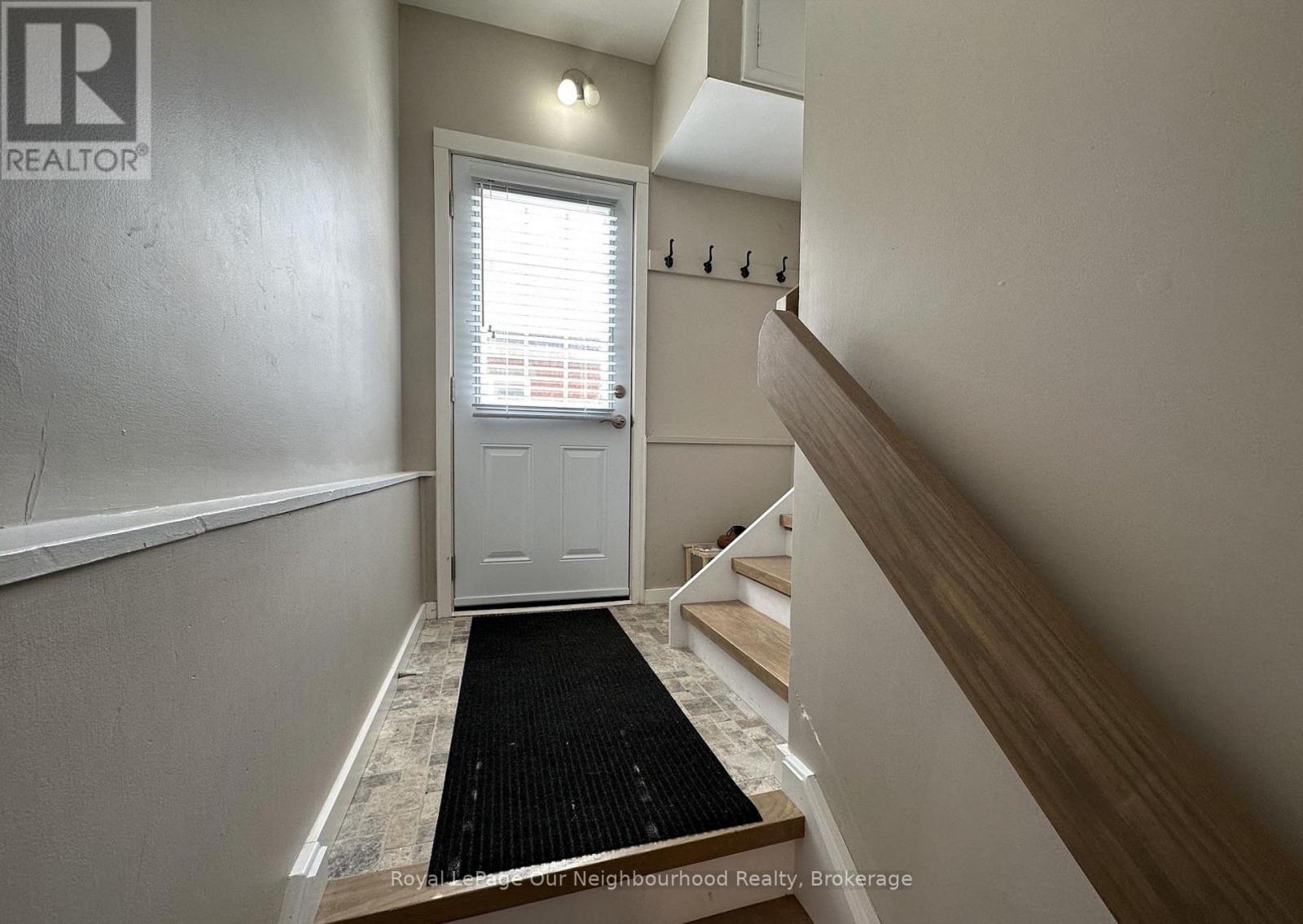 45 Main Street N, Milton (Campbellville), Ontario  L0P 1B0 - Photo 28 - W13008494