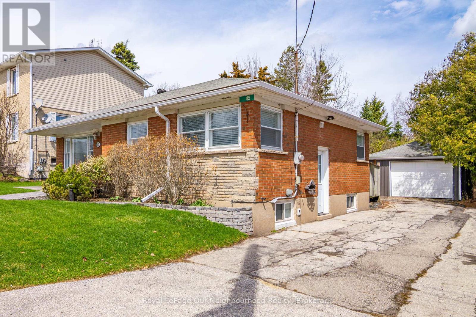 45 Main Street N, Milton (Campbellville), Ontario  L0P 1B0 - Photo 3 - W13008494