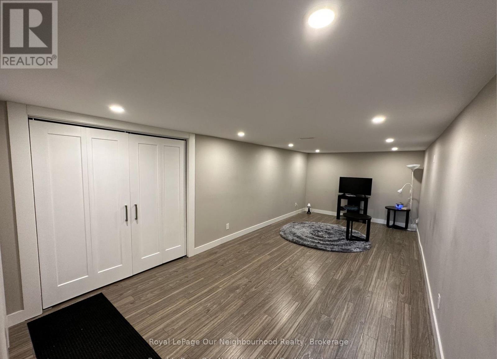 45 Main Street N, Milton (Campbellville), Ontario  L0P 1B0 - Photo 32 - W13008494