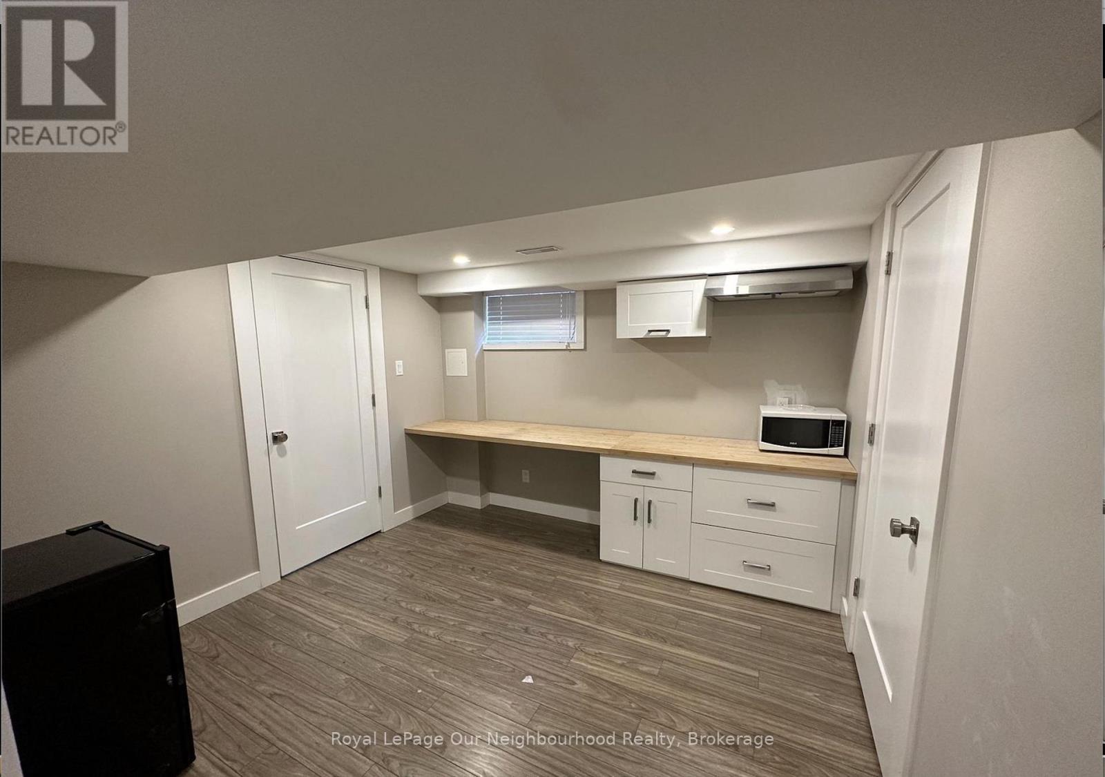 45 Main Street N, Milton (Campbellville), Ontario  L0P 1B0 - Photo 33 - W13008494