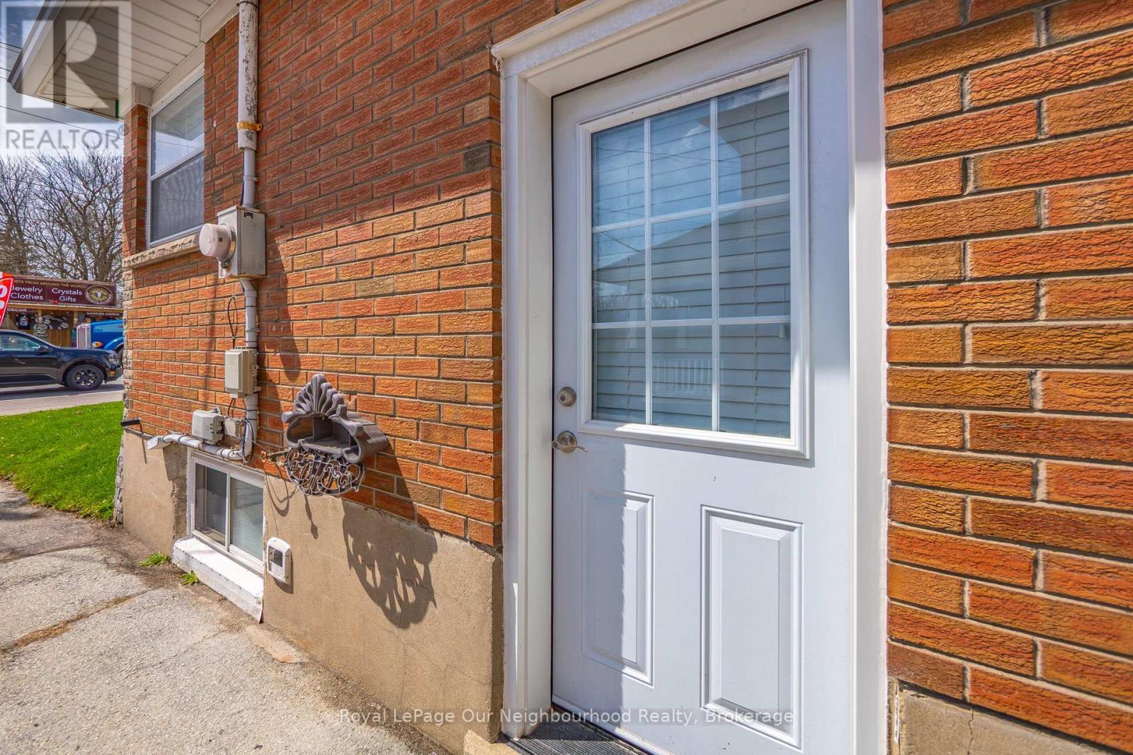 45 Main Street N, Milton (Campbellville), Ontario  L0P 1B0 - Photo 37 - W13008494