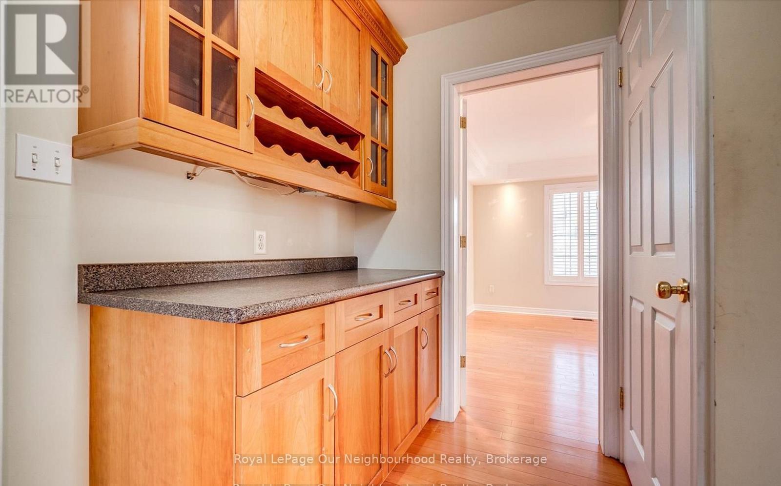 51 Main Street N, Milton (Campbellville), Ontario  L0P 1B0 - Photo 12 - W13008502