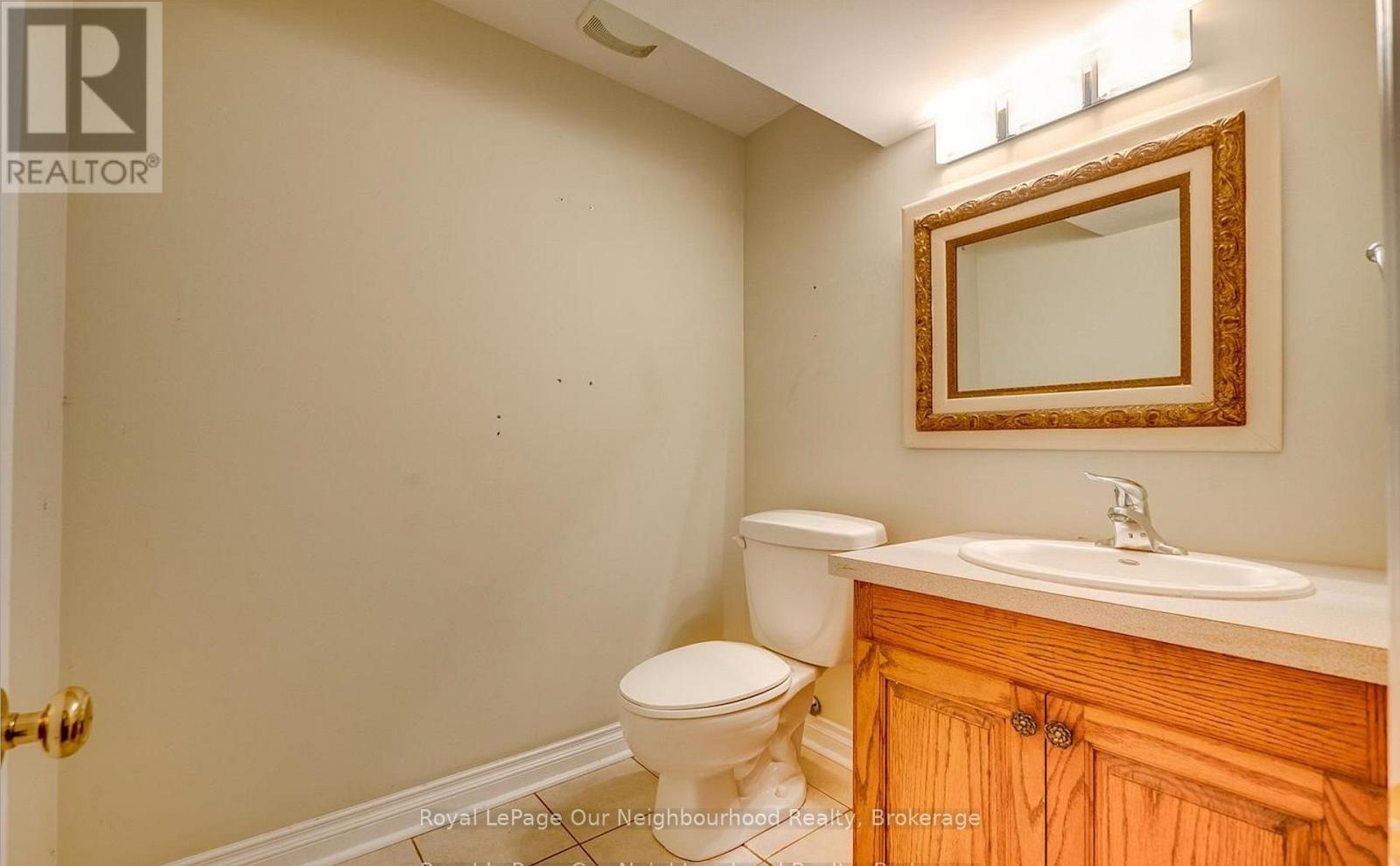 51 Main Street N, Milton (Campbellville), Ontario  L0P 1B0 - Photo 26 - W13008502