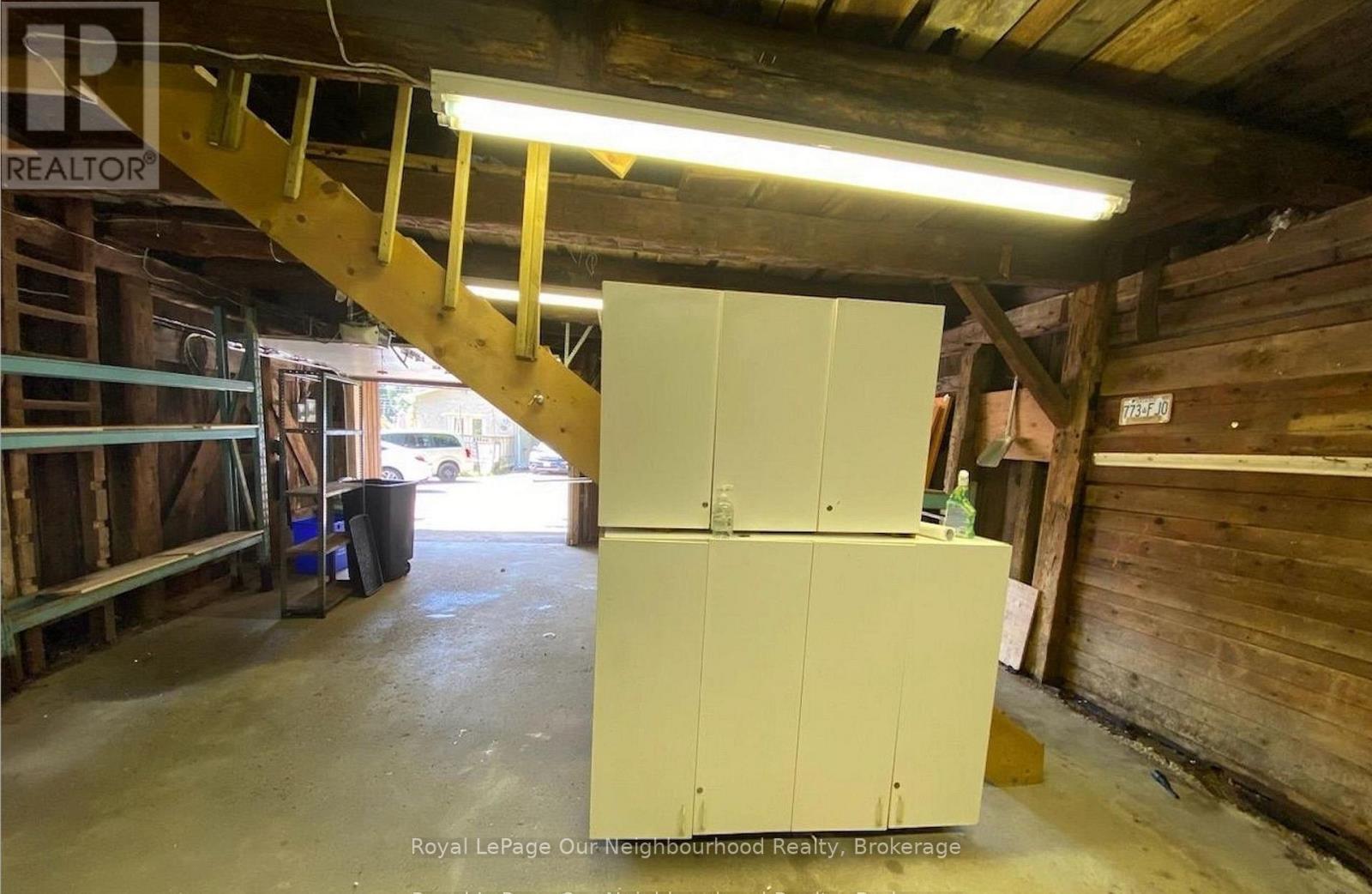 51 Main Street N, Milton (Campbellville), Ontario  L0P 1B0 - Photo 36 - W13008502