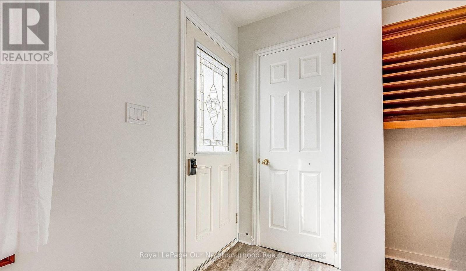 51 Main Street N, Milton (Campbellville), Ontario  L0P 1B0 - Photo 40 - W13008502