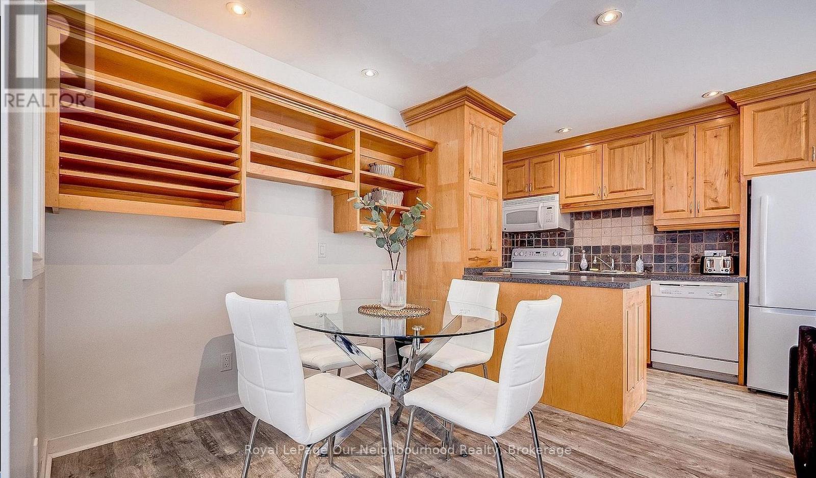 51 Main Street N, Milton (Campbellville), Ontario  L0P 1B0 - Photo 41 - W13008502