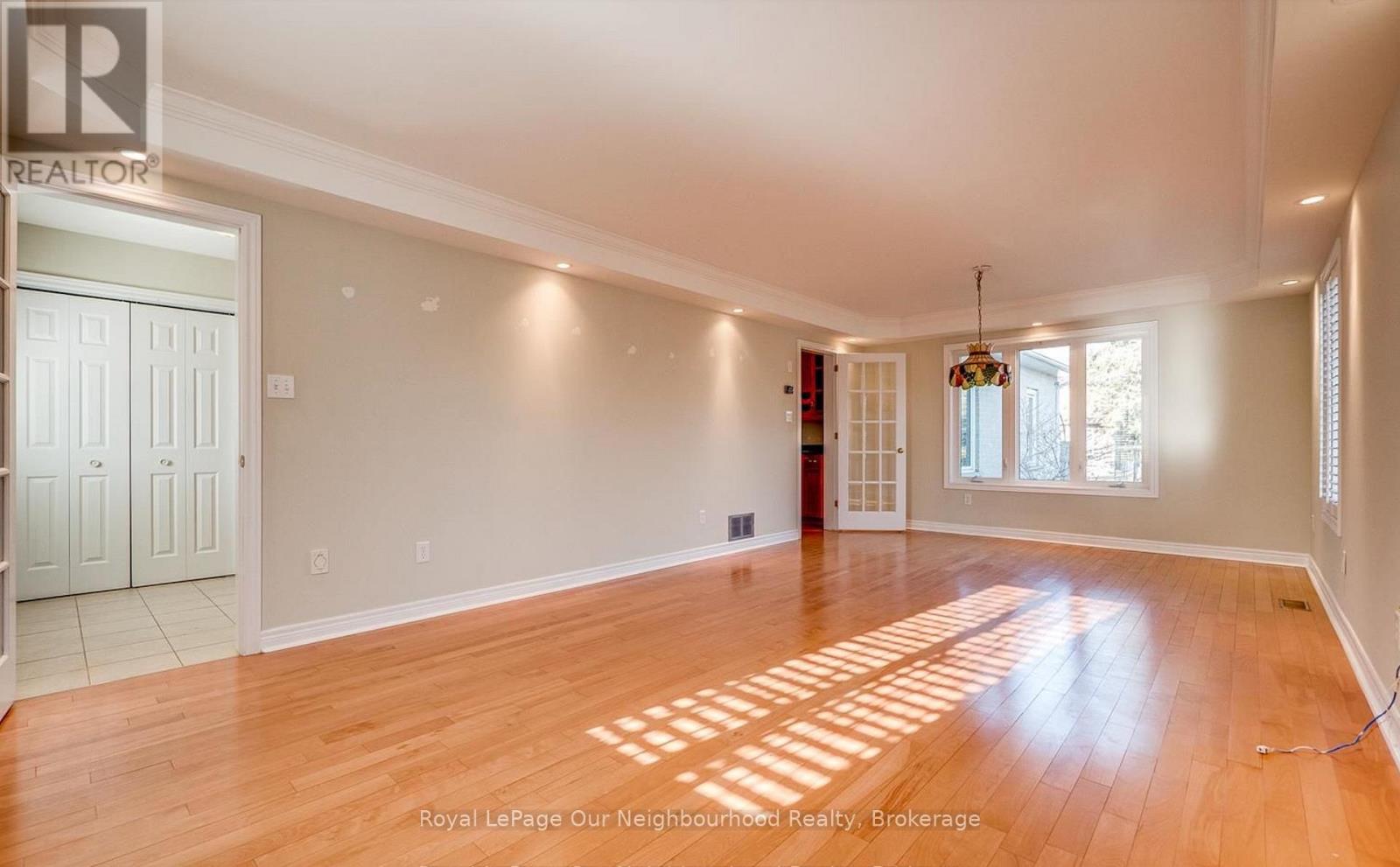 51 Main Street N, Milton (Campbellville), Ontario  L0P 1B0 - Photo 6 - W13008502