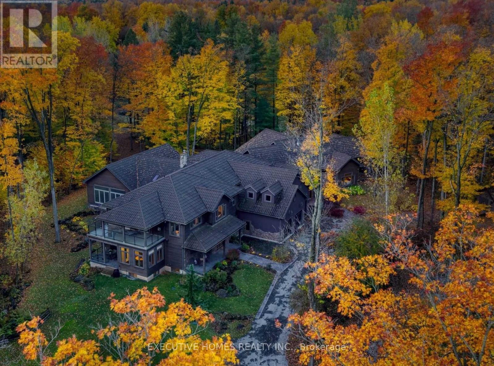 7651 Milburough Line, Milton, Ontario  L0P 1E0 - Photo 2 - W13010604