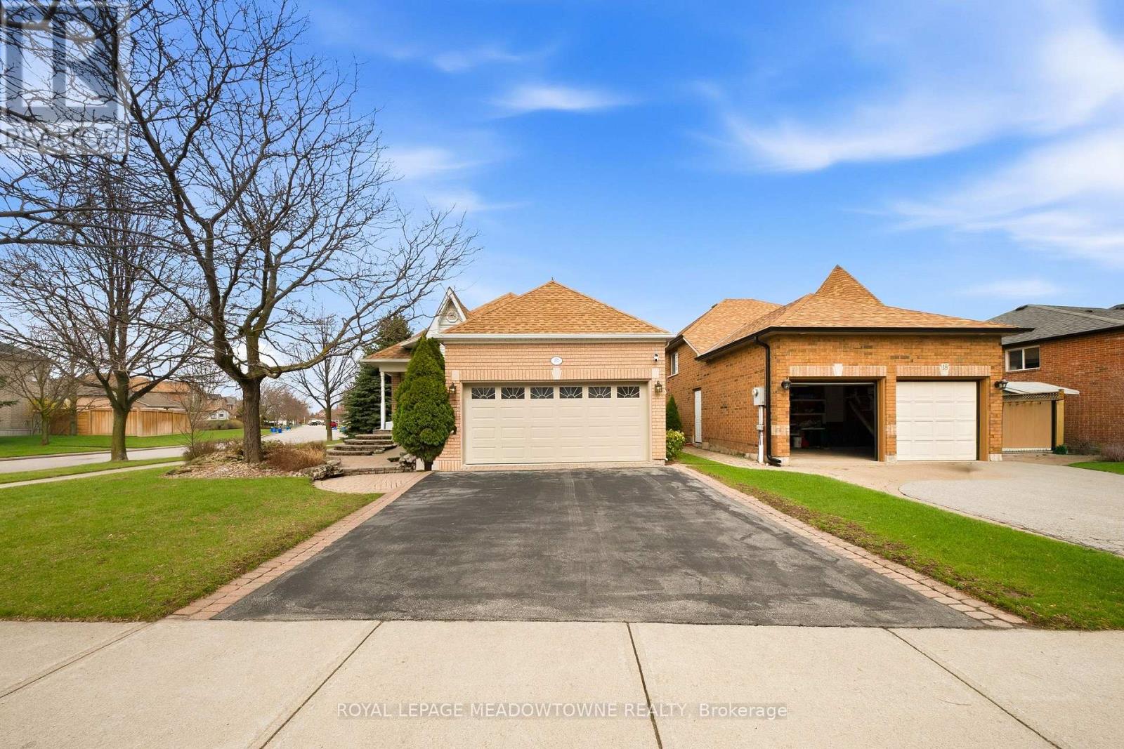 20 Huffmann Drive, Halton Hills (Georgetown), Ontario  L7G 5W4 - Photo 4 - W13011482