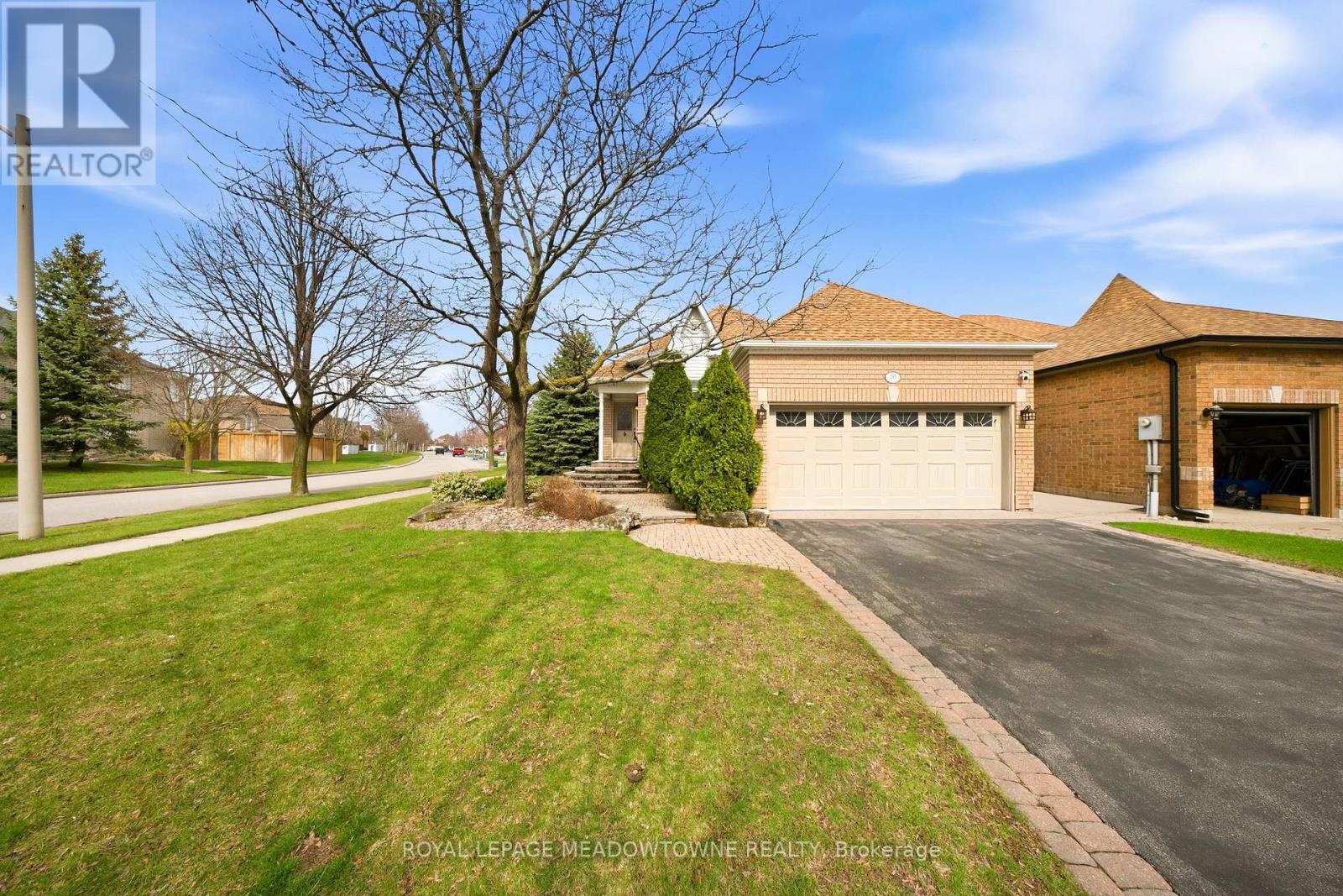 20 Huffmann Drive, Halton Hills (Georgetown), Ontario  L7G 5W4 - Photo 5 - W13011482