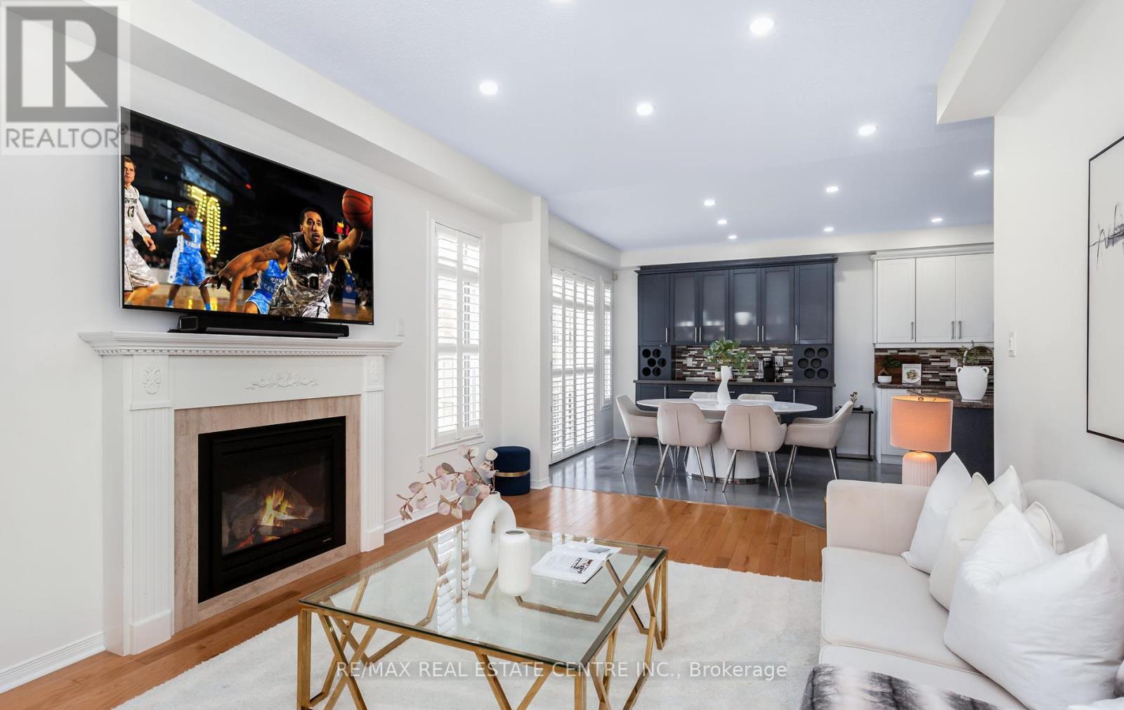 157 Niagara Trail, Halton Hills (Georgetown), Ontario  L7G 0H4 - Photo 12 - W13011486