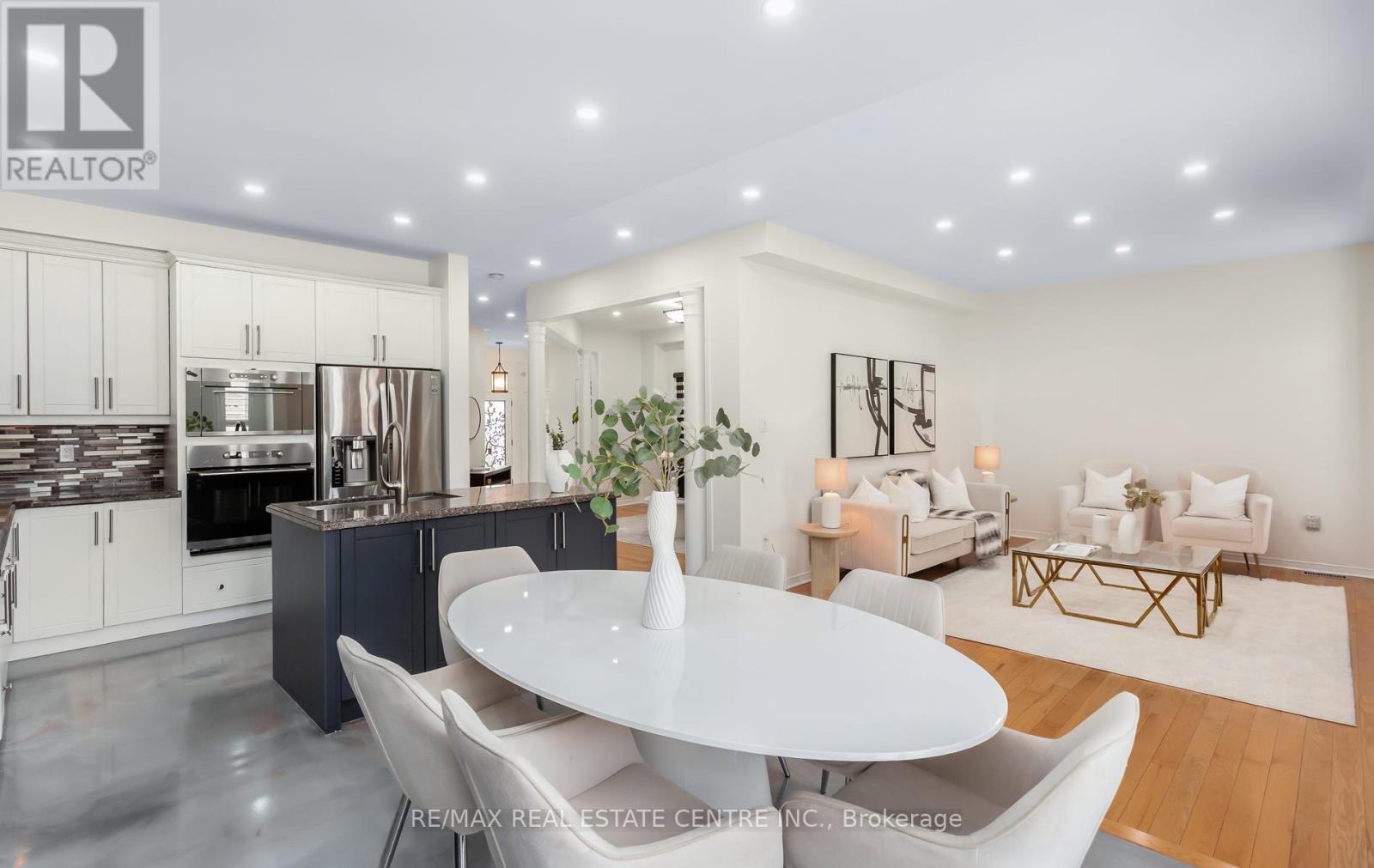 157 Niagara Trail, Halton Hills (Georgetown), Ontario  L7G 0H4 - Photo 13 - W13011486