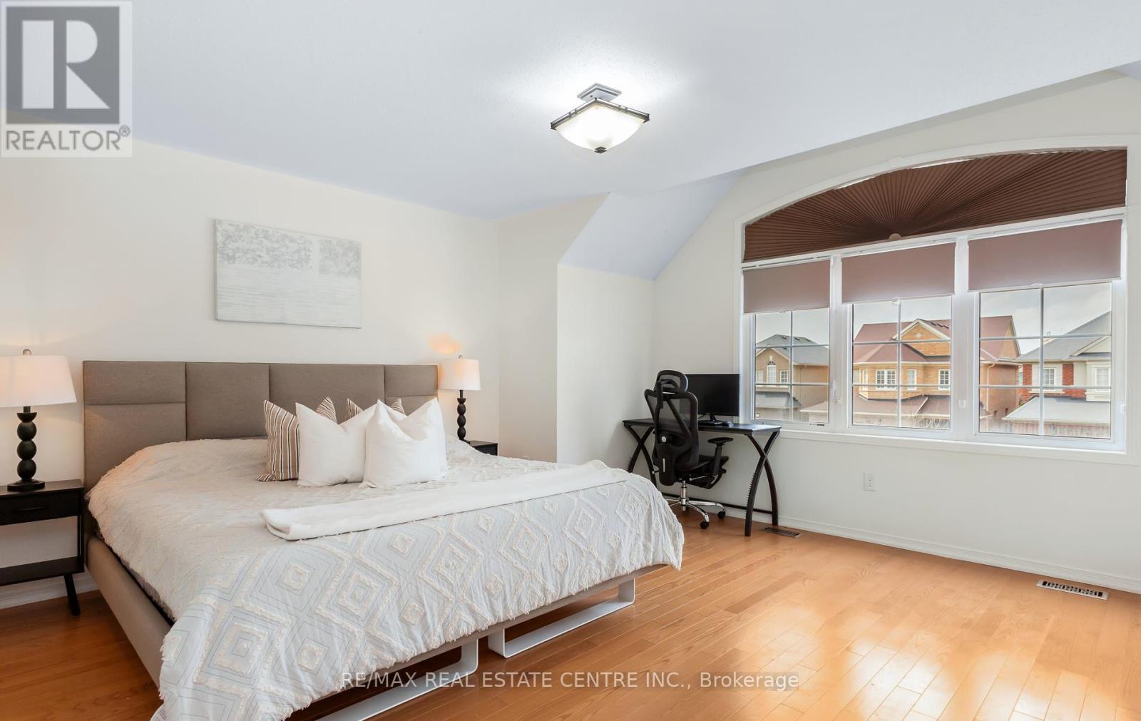 157 Niagara Trail, Halton Hills (Georgetown), Ontario  L7G 0H4 - Photo 27 - W13011486