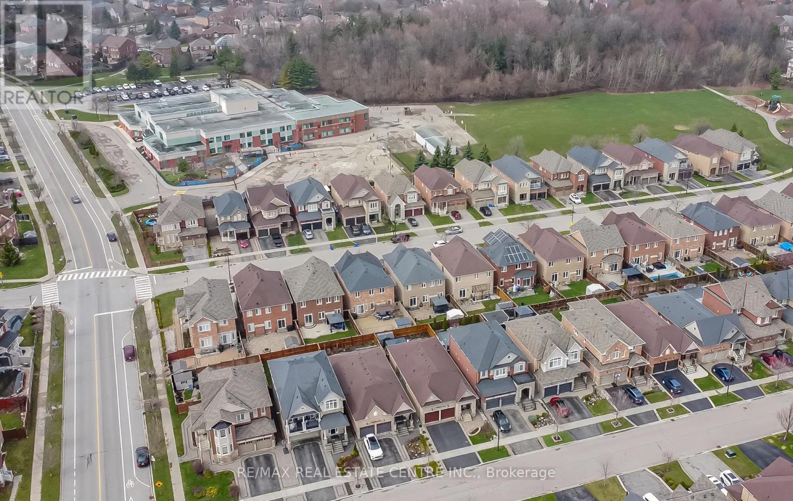 157 Niagara Trail, Halton Hills (Georgetown), Ontario  L7G 0H4 - Photo 46 - W13011486