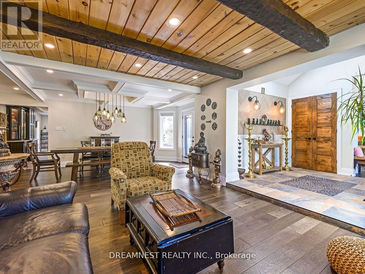 11132 Mcfarland Court, Milton (Brookville/haltonville), Ontario  L0P 1B0 - Photo 9 - W13012604