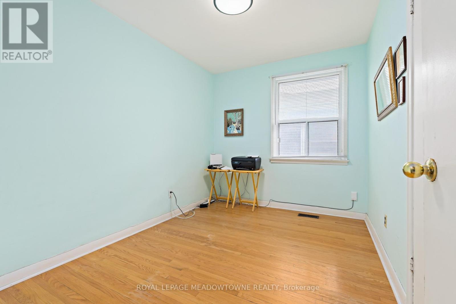 456 Delrex Boulevard, Halton Hills (Georgetown), Ontario  L7G 4J2 - Photo 12 - W13016222