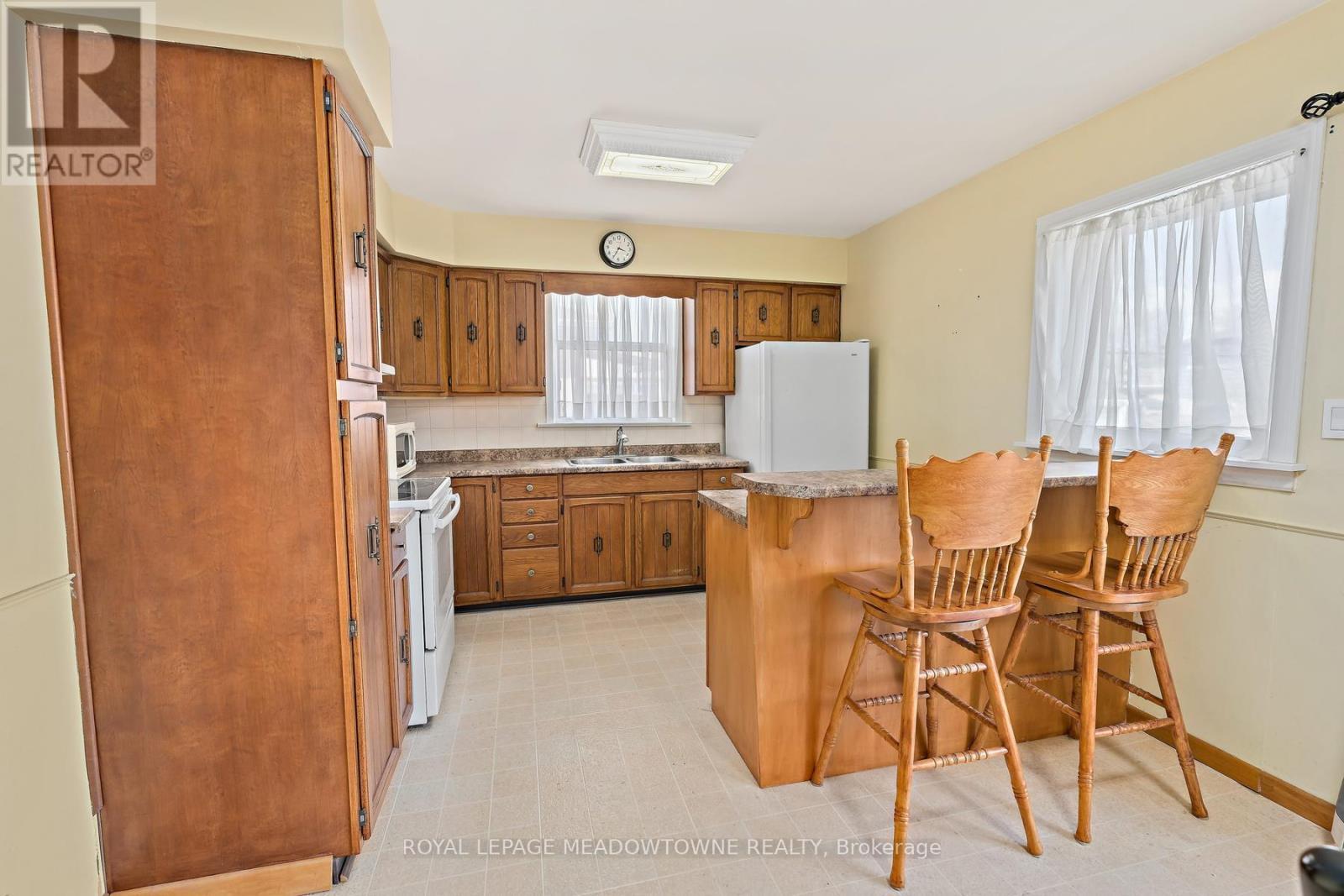 456 Delrex Boulevard, Halton Hills (Georgetown), Ontario  L7G 4J2 - Photo 7 - W13016222