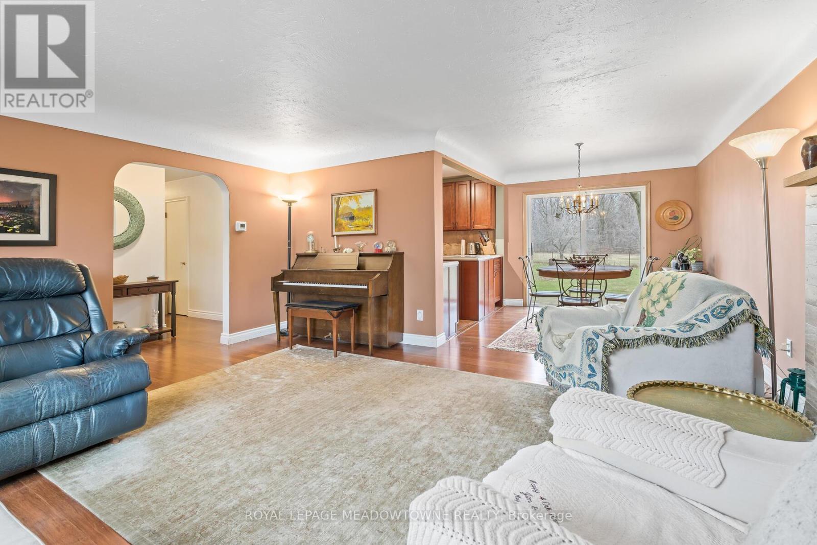 11317 Regional Rd 25 Road, Halton Hills (Es Rural Esquesing), Ontario  L7J 2M1 - Photo 20 - W13019326