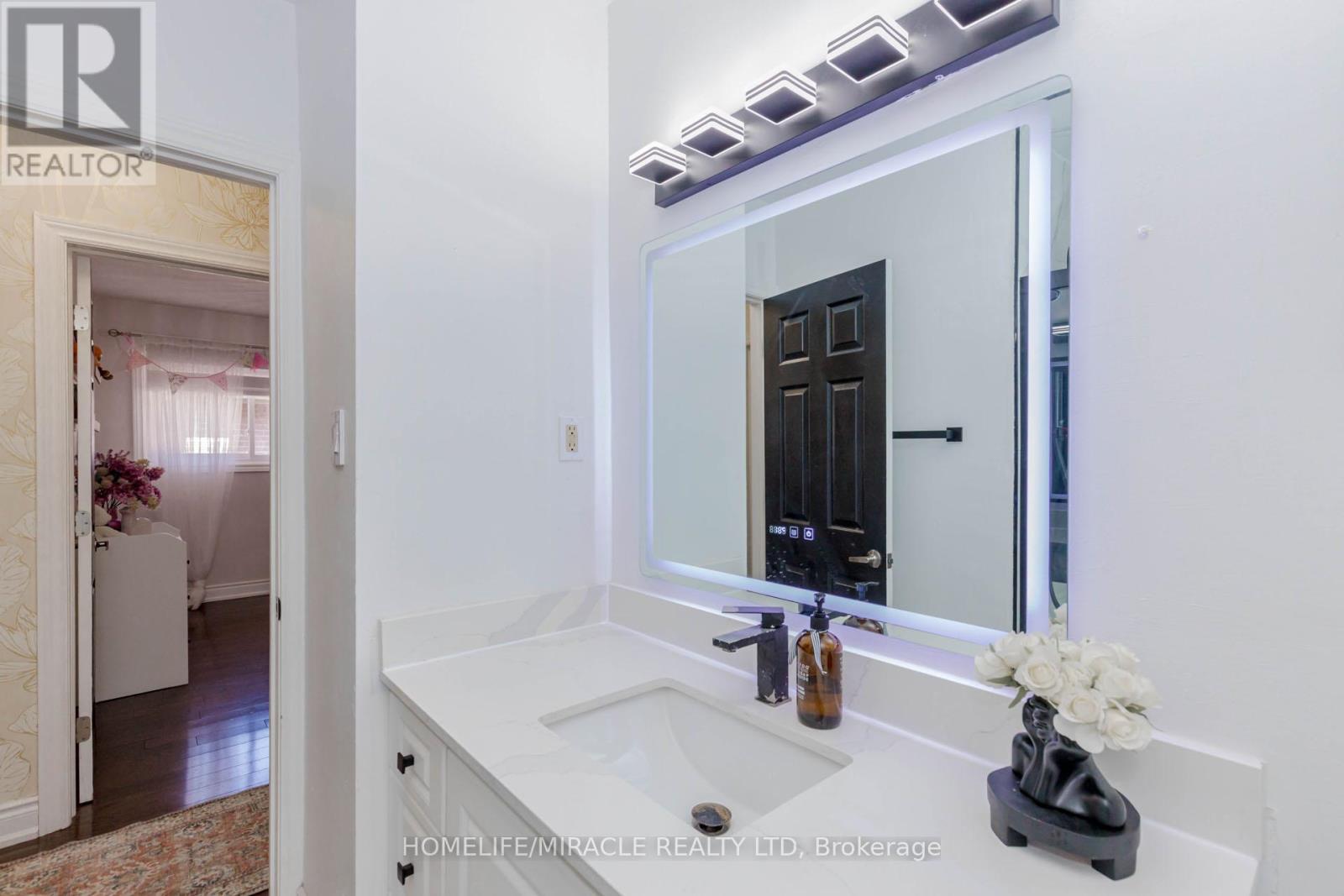 403 Delrex Boulevard, Halton Hills (Georgetown), Ontario  L7G 4H8 - Photo 26 - W13020282