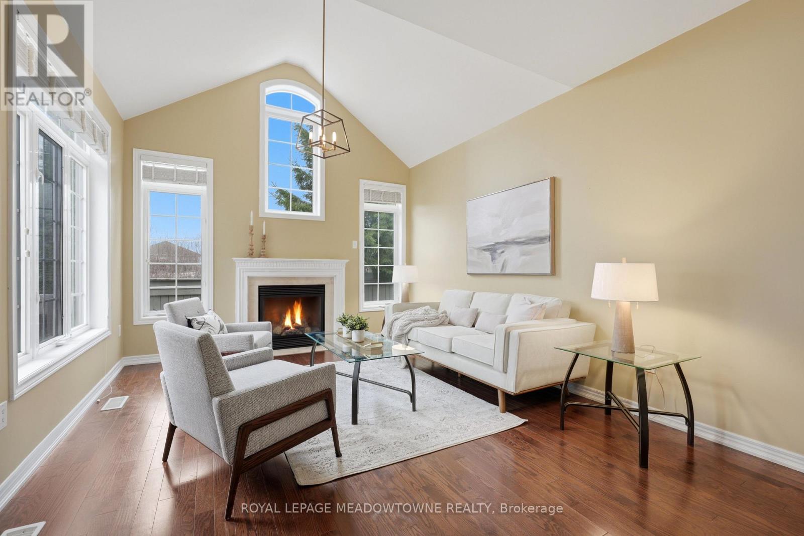 26 Garrison Square, Halton Hills (Georgetown), Ontario  L7G 0B9 - Photo 20 - W13024206