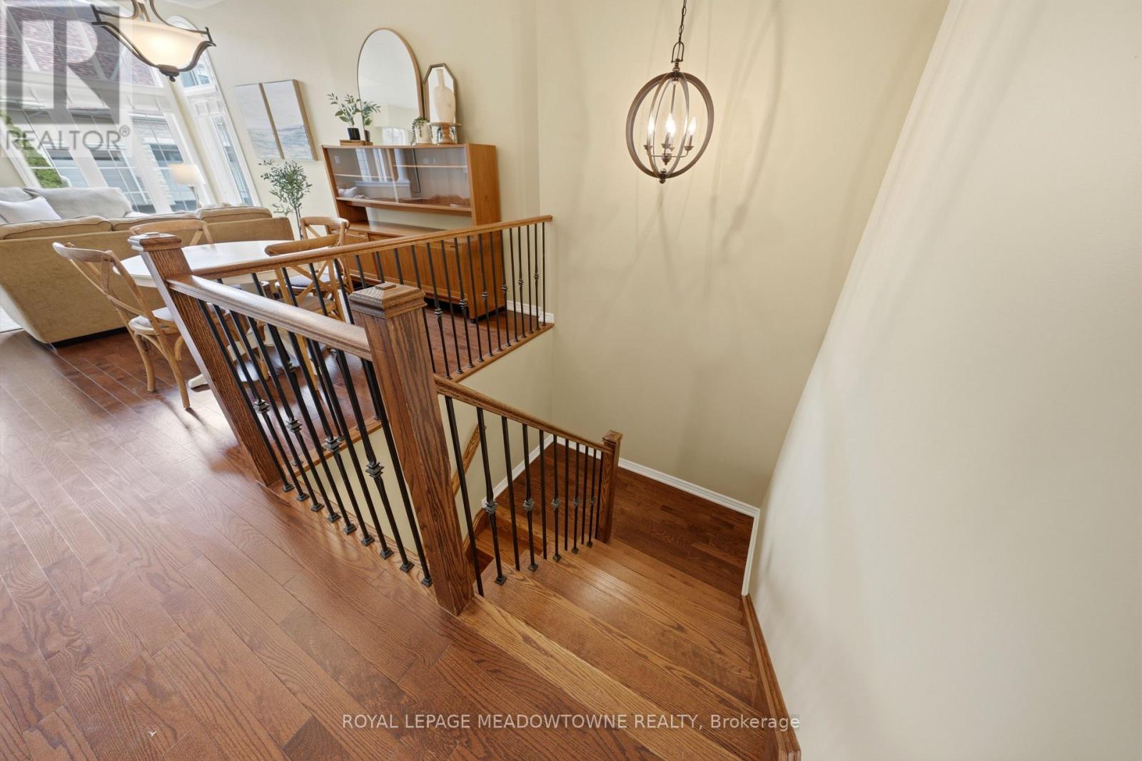 26 Garrison Square, Halton Hills (Georgetown), Ontario  L7G 0B9 - Photo 40 - W13024206