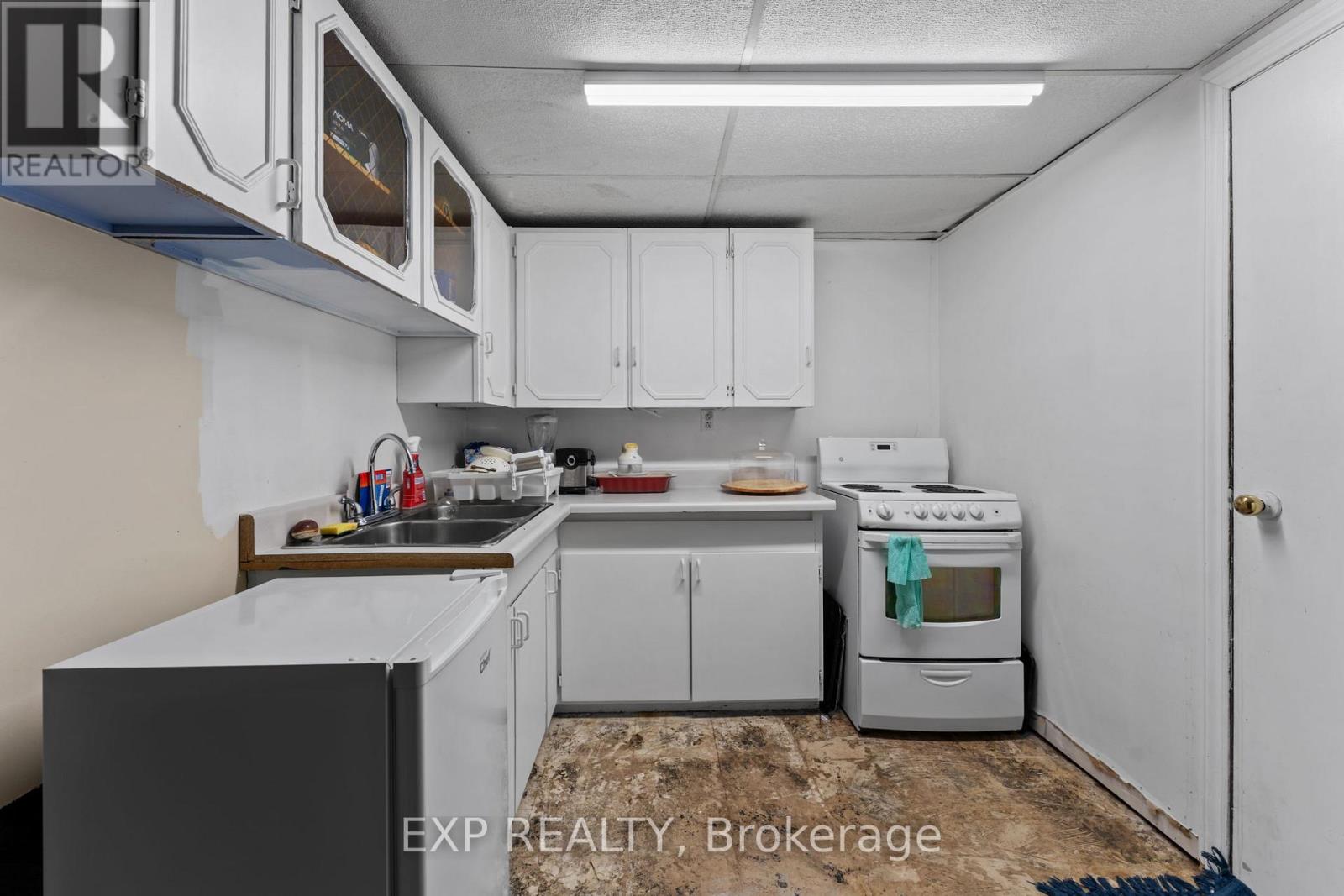 36 Shelley Street, Halton Hills (Georgetown), Ontario  L7G 3W9 - Photo 15 - W13024810