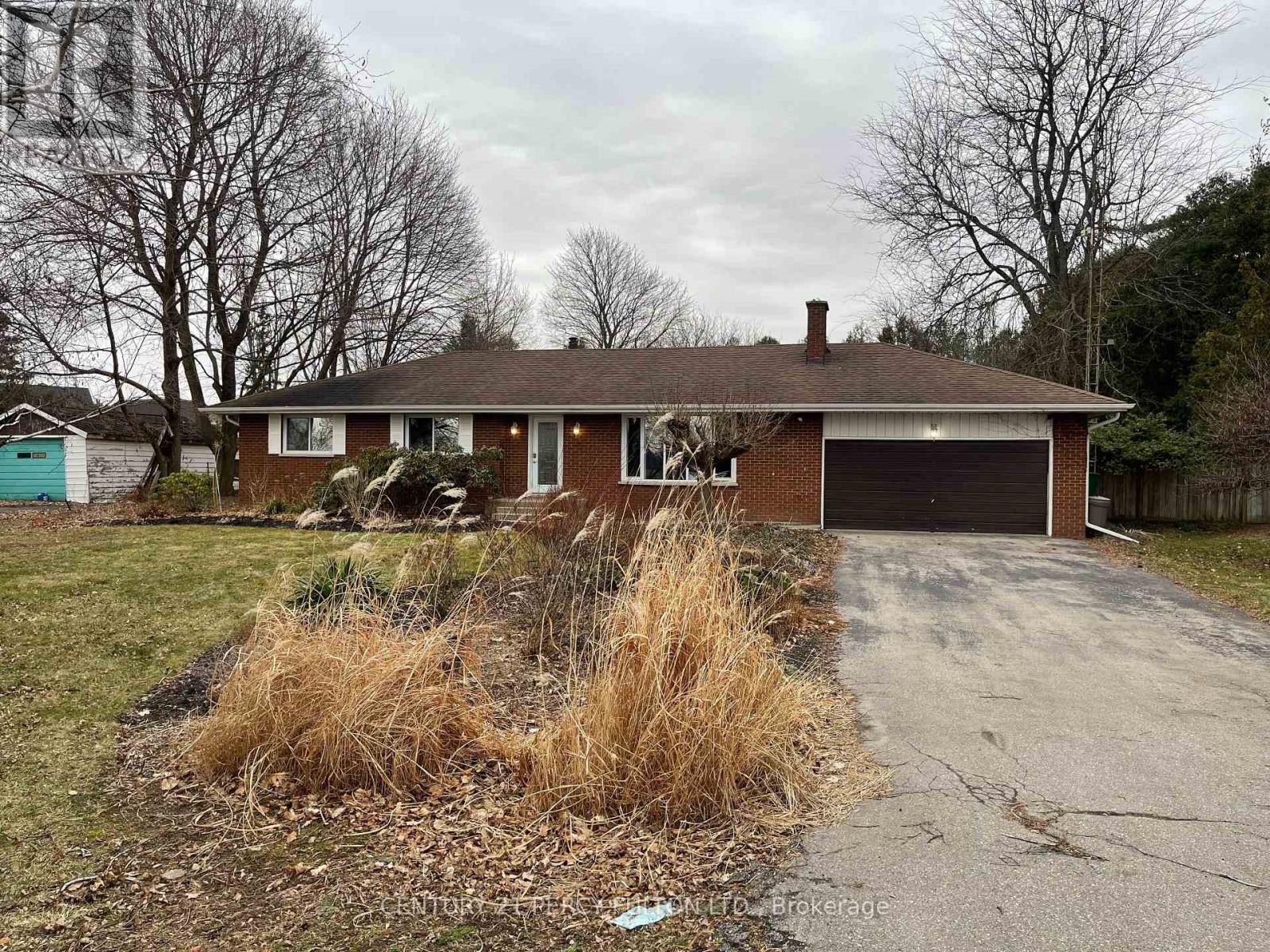 10208 Tenth Line, Halton Hills (Georgetown), Ontario  L0P 1K0 - Photo 1 - W13027496