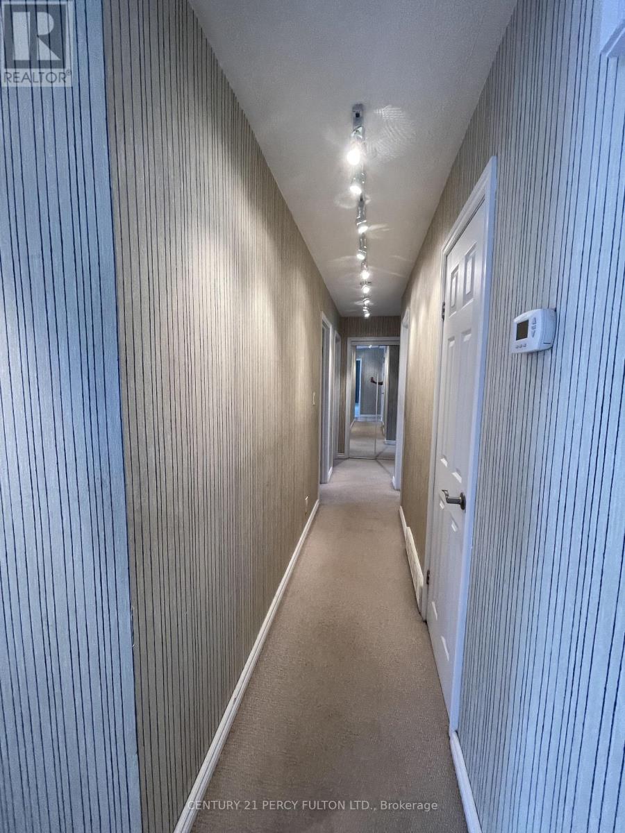 10208 Tenth Line, Halton Hills (Georgetown), Ontario  L0P 1K0 - Photo 14 - W13027496