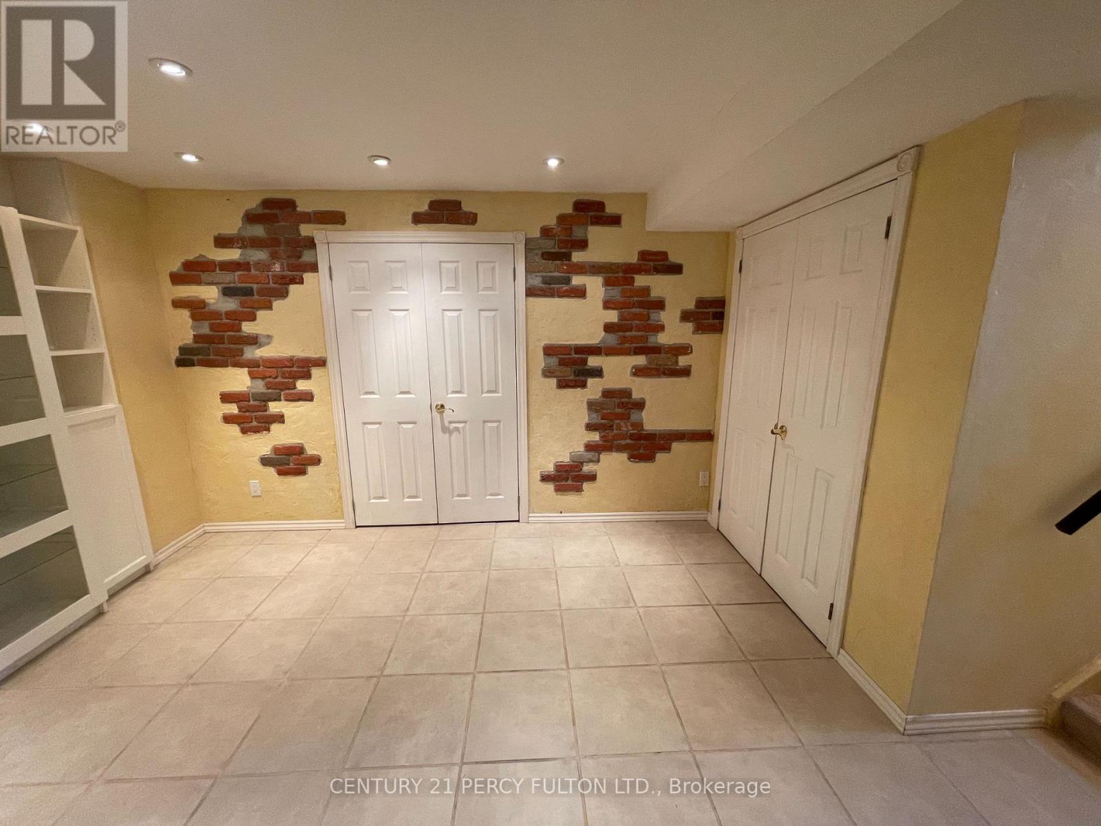 10208 Tenth Line, Halton Hills (Georgetown), Ontario  L0P 1K0 - Photo 25 - W13027496