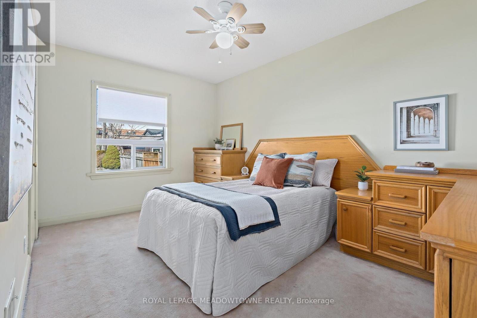 37 Prince Charles Drive, Halton Hills (Georgetown), Ontario  L7G 3T9 - Photo 17 - W13027682